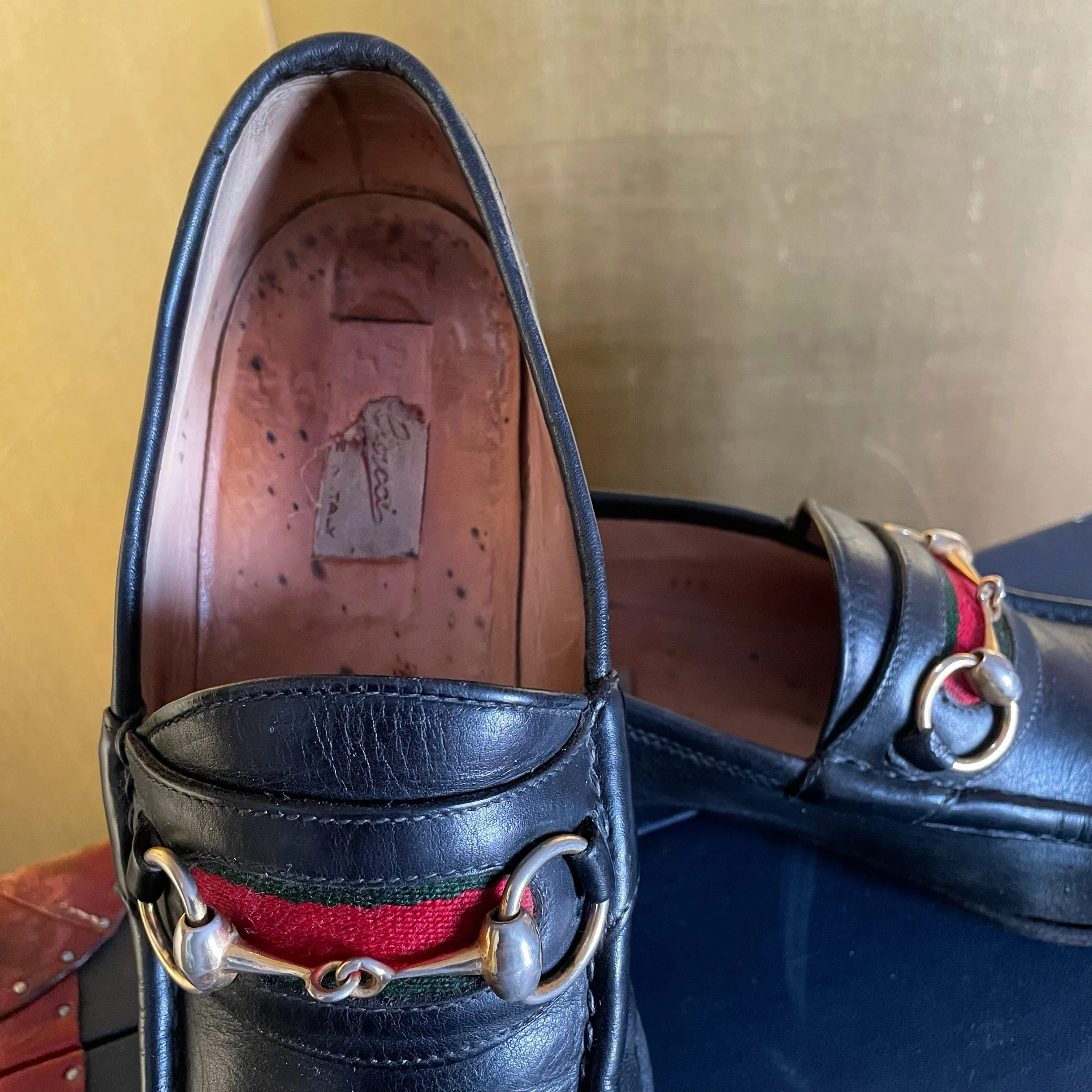A PAIR OF CLASSIC 1970s GUCCI LOAFERS