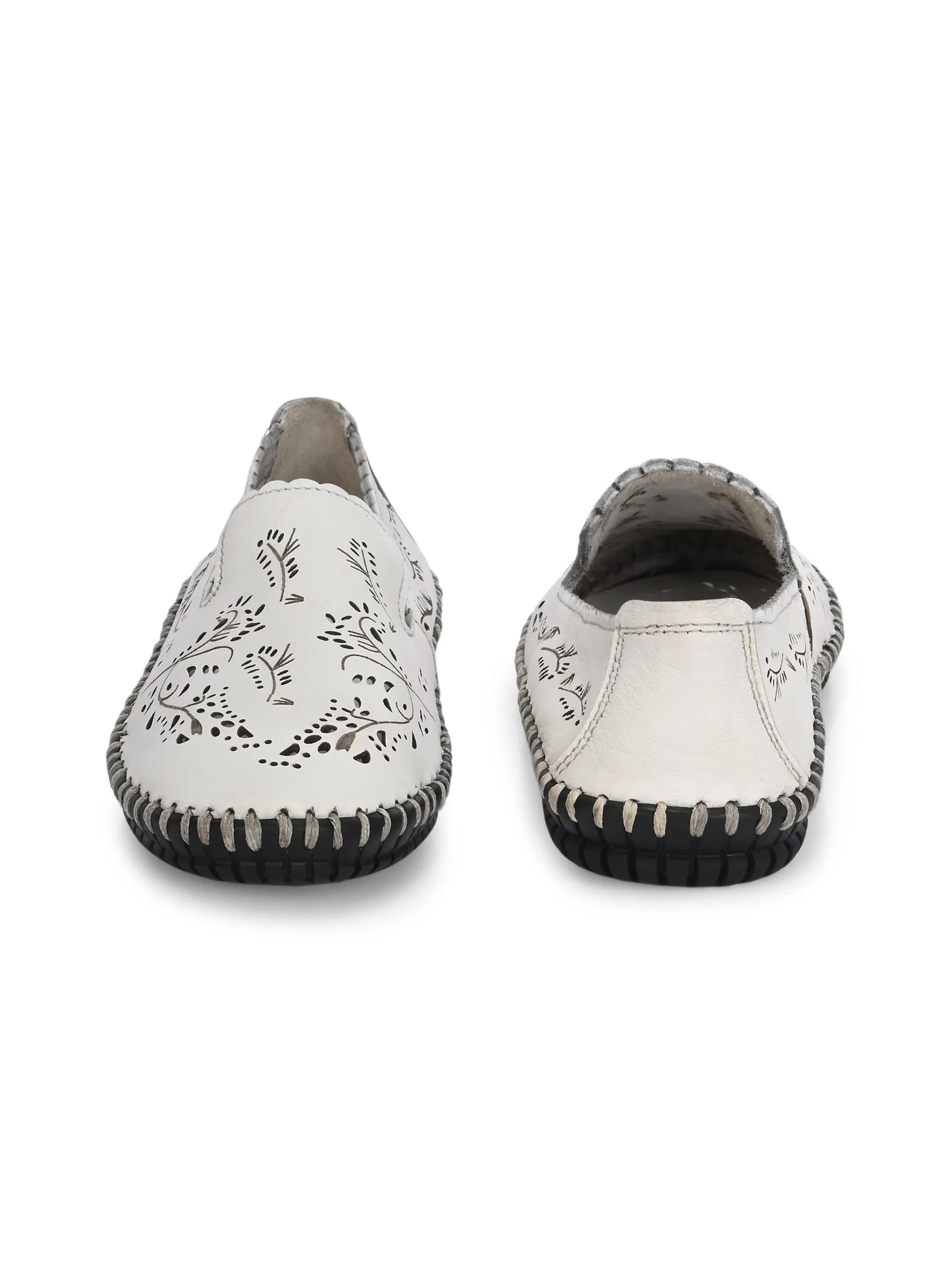 CARLO ROMANO BY WASAN GENUINE LEATHER WITH TEXTURE MOCCASIN SHOES FOR WOMEN