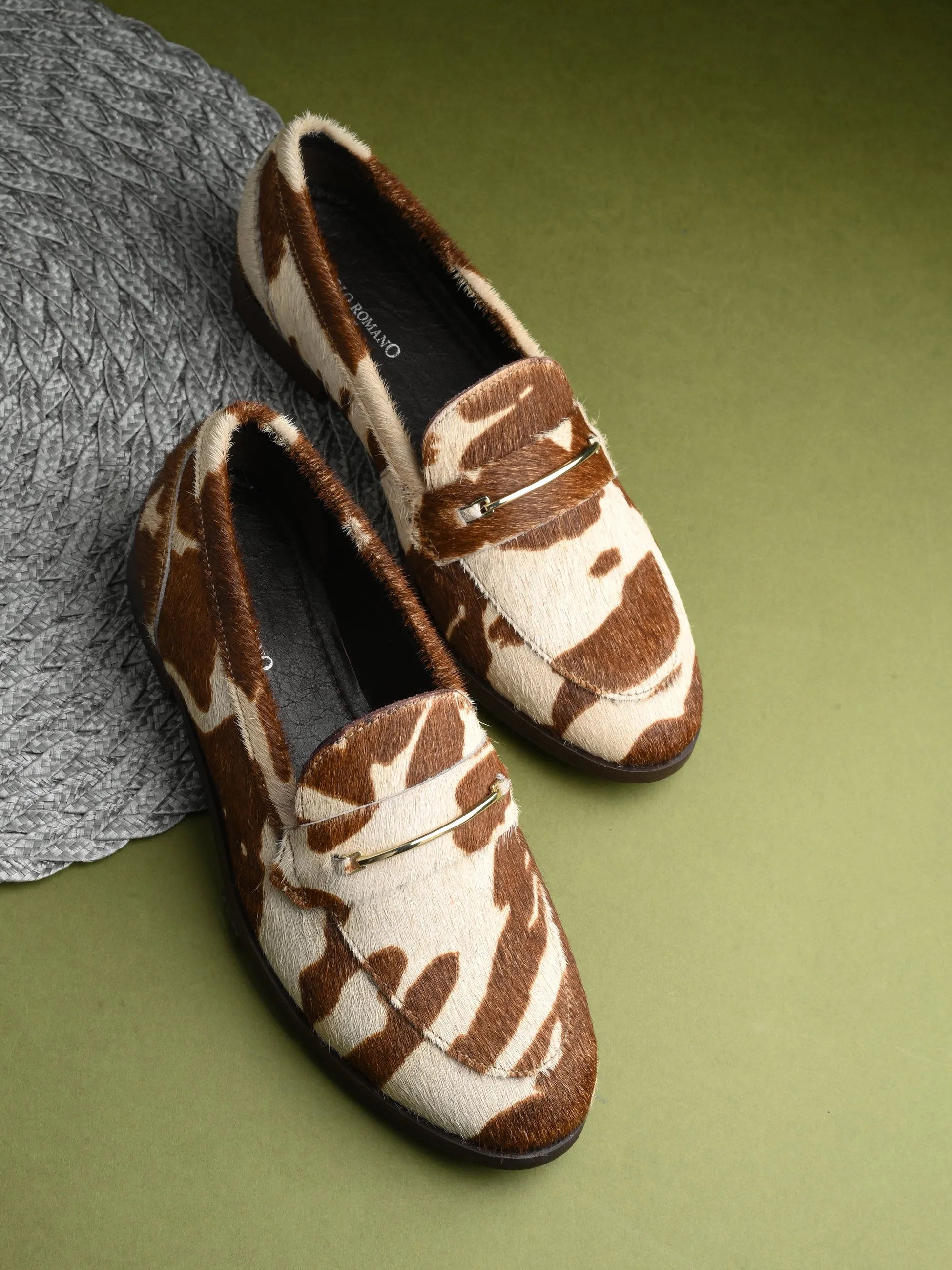 CARLO ROMANO HAIR OR FUR LEATHER BROWN-WHITE COLOR MOCCASIN SHOE FOR WOMEN