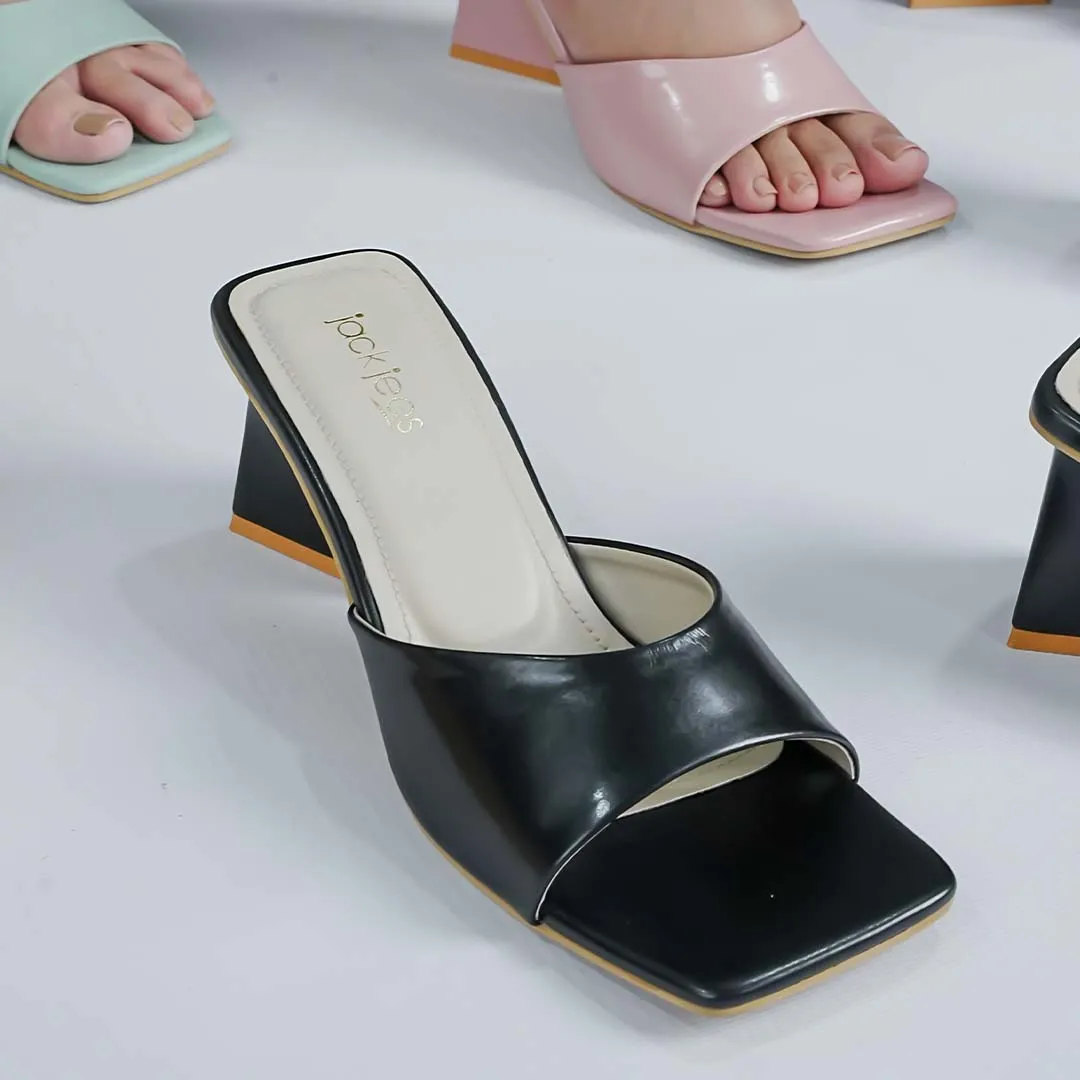 Color Pop Heel Black
