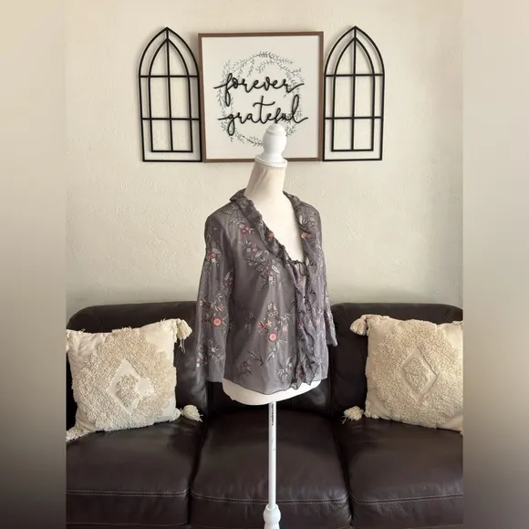 J Jill Floral Embroidered Gray Tie Front Cardigan Boho Size S Hippie Casual
