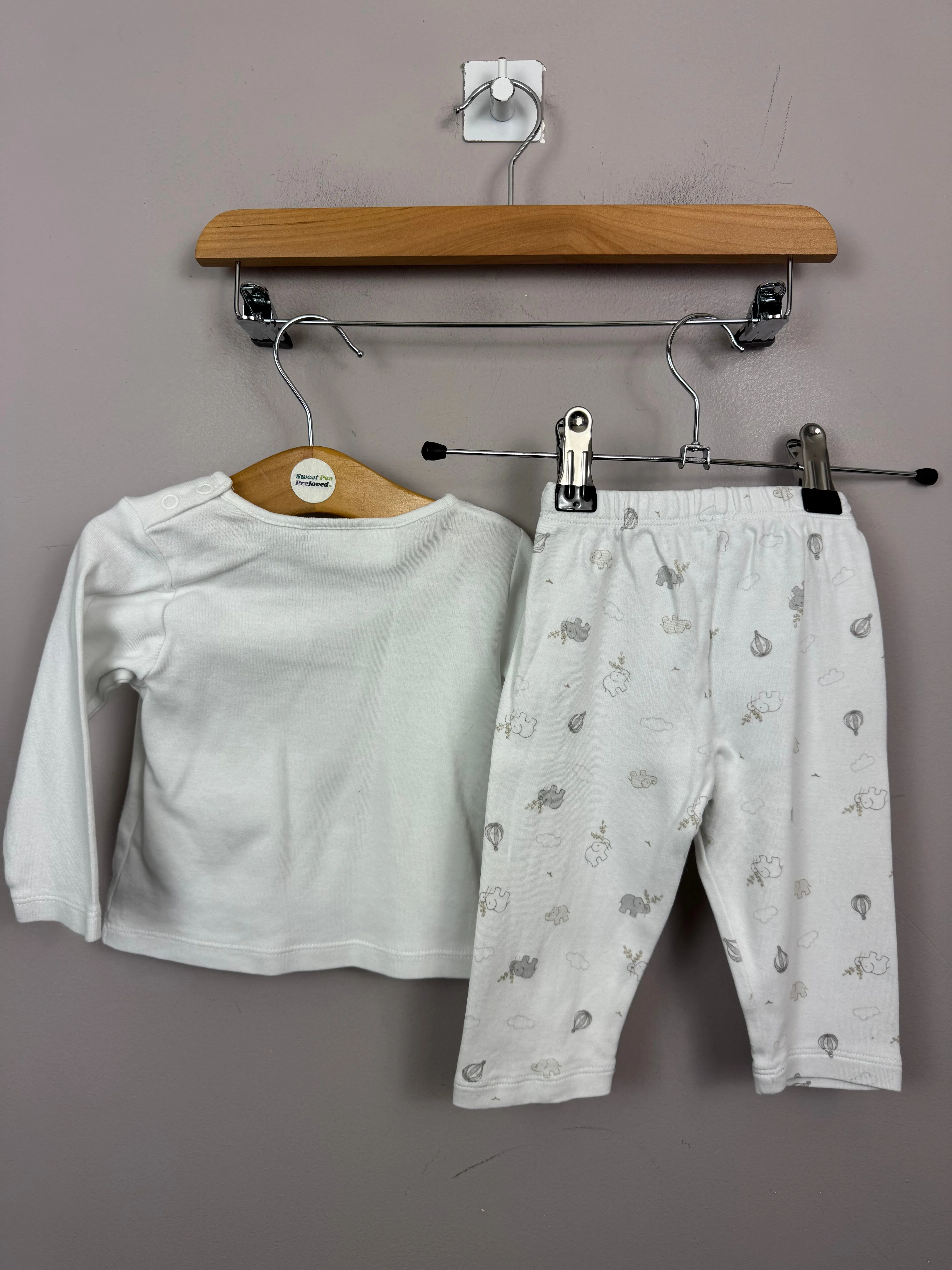 Little white Company elephant embroidered outfit 3-6m