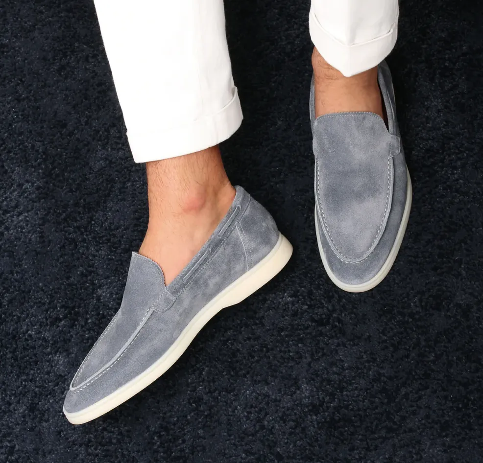 Lorenzo - Classic men's suede loafers