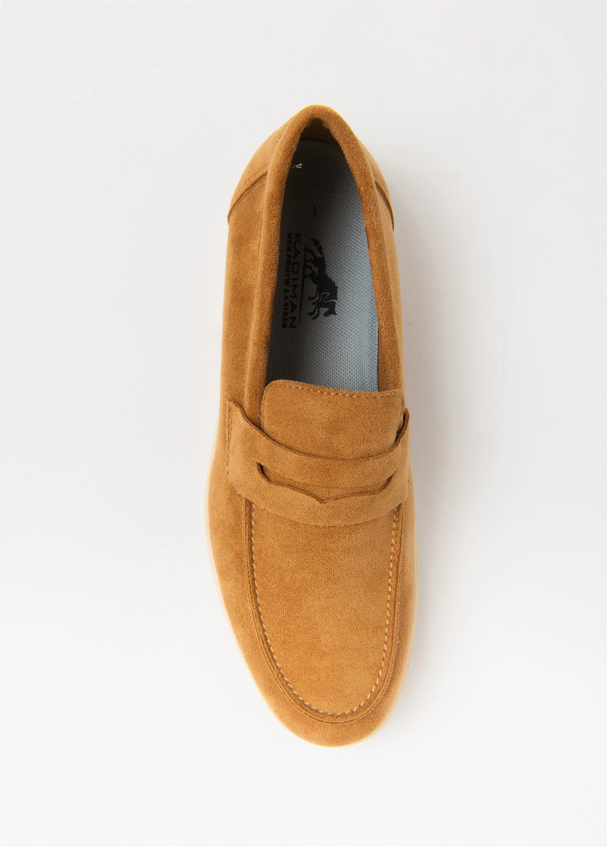 Men's moccasins with contrasting soles