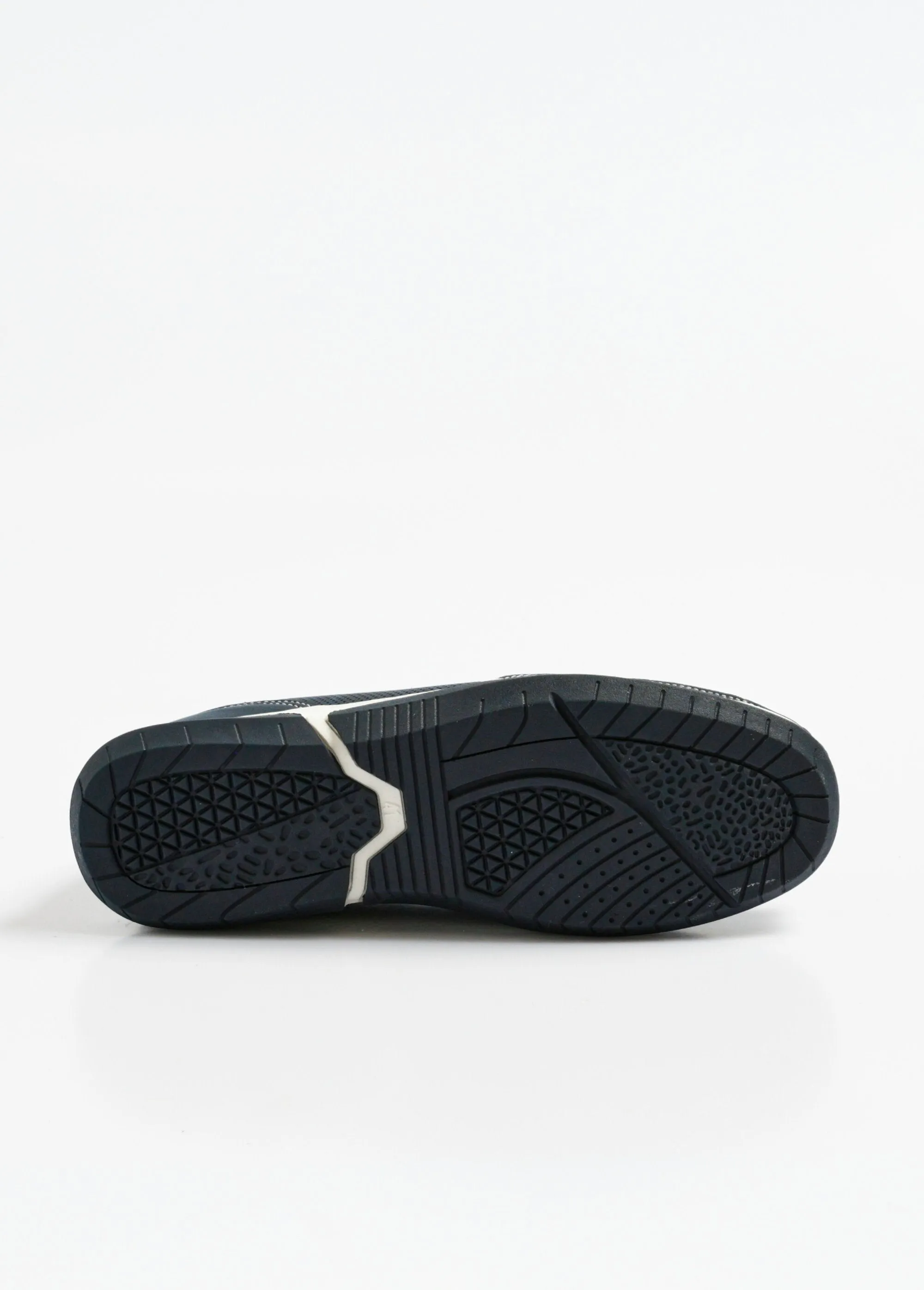 Micro-perforated elasticated leather boat-style loafers