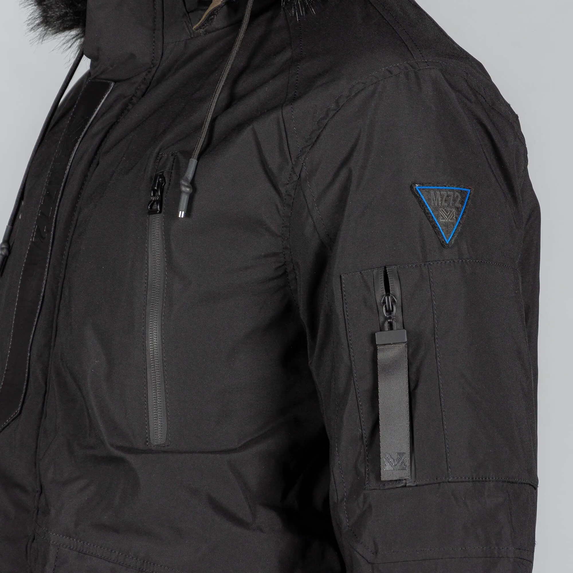 MZ72 Legacy Parka Black