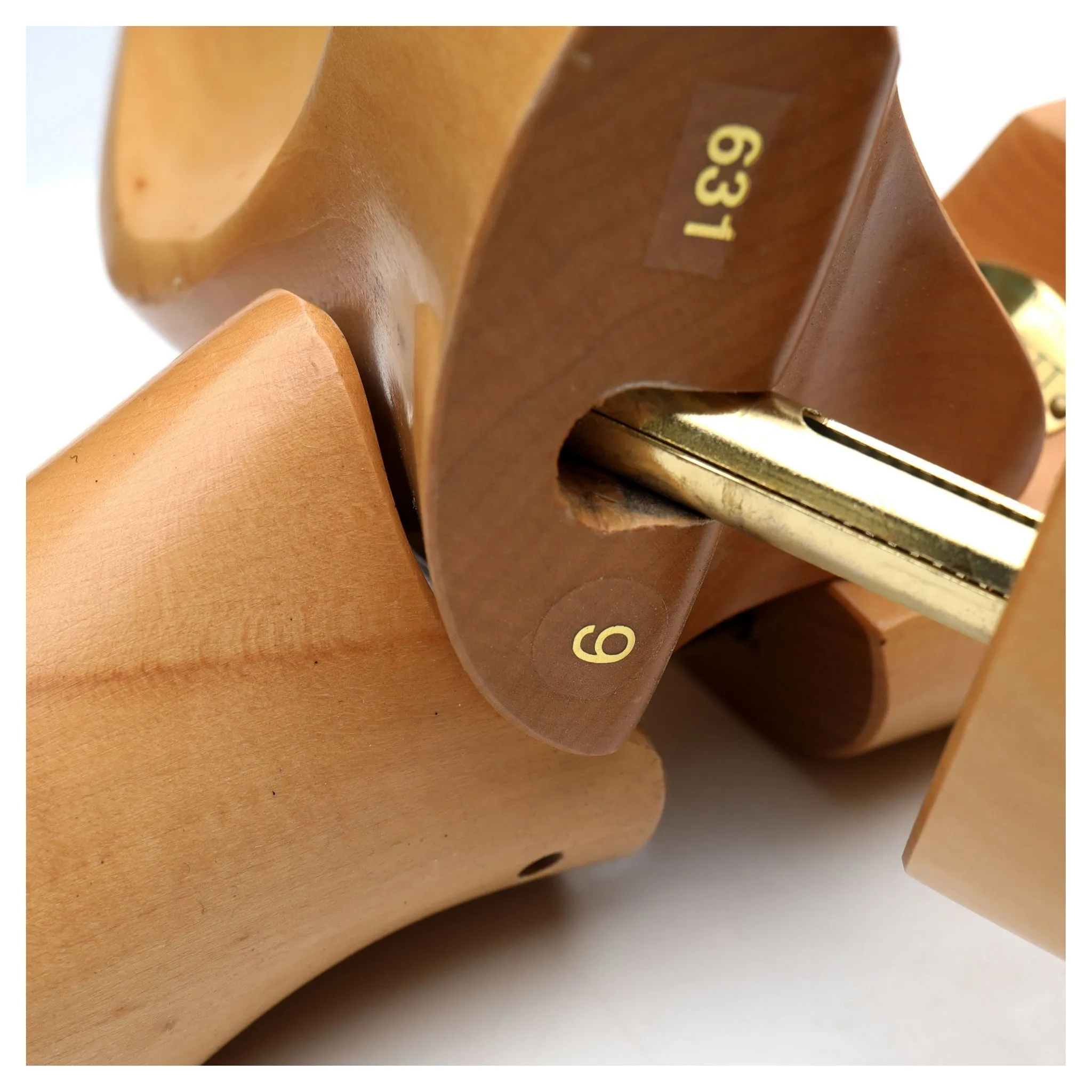 Wooden Shoe Trees UK 9